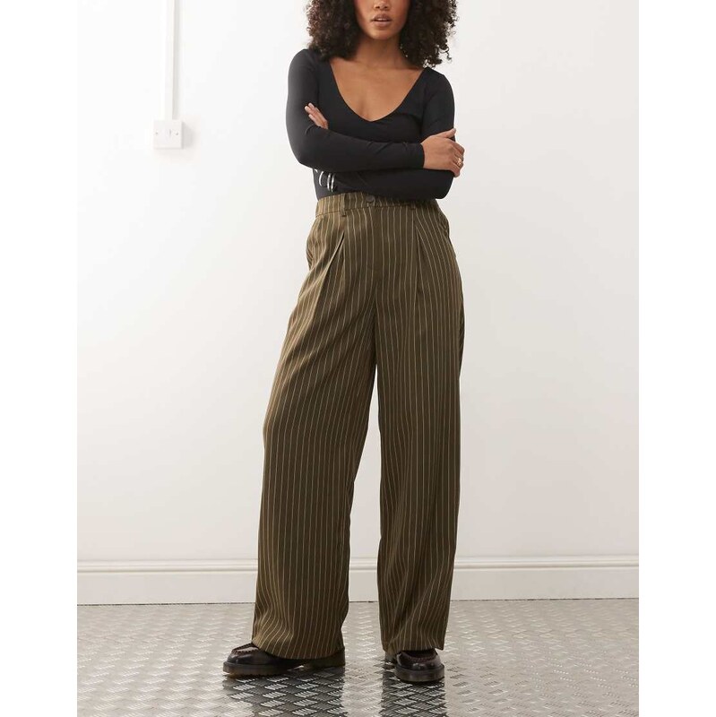 Reclaimed Vintage high waist tailored baggy trouser in khaki