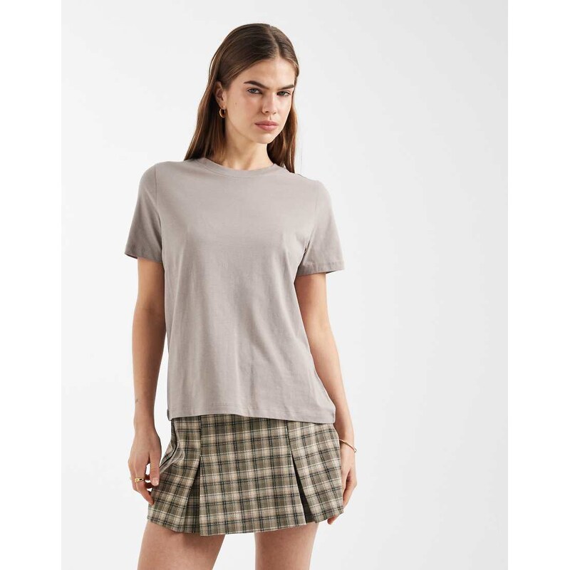 Vero Moda t-shirt in moonrock beige-Neutral