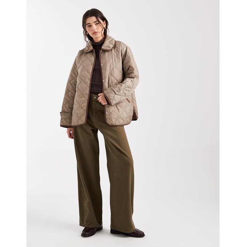 Pieces short quilted jacket with collar in beige with contrast