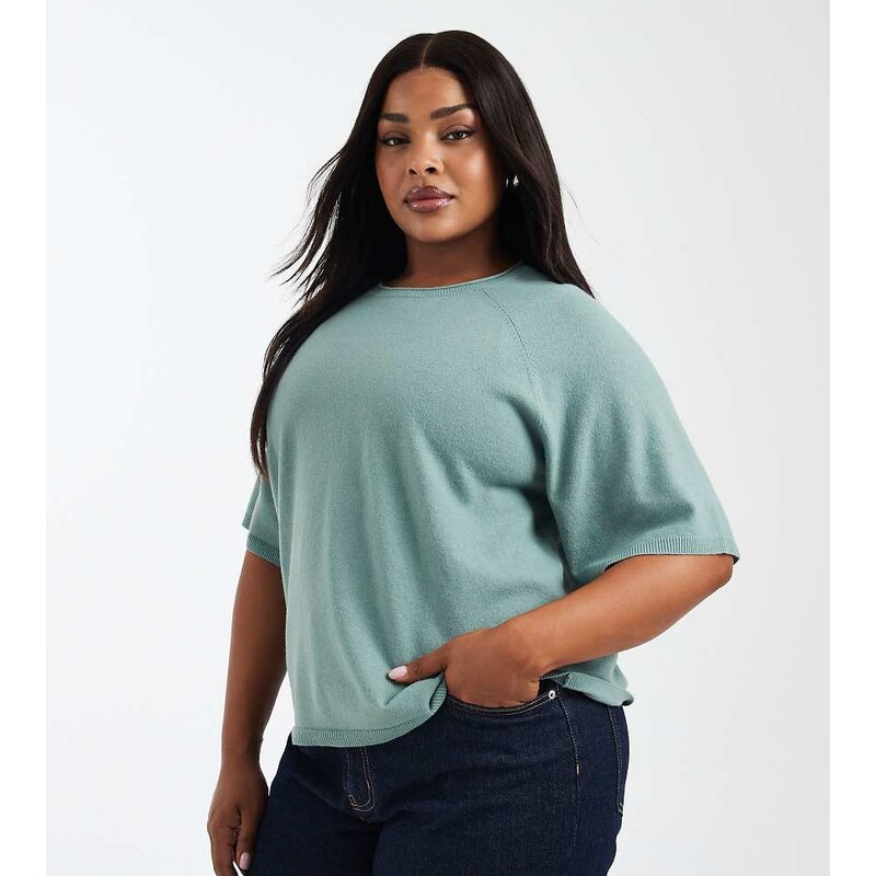 ONLY Curve short sleeve knitted jumper in light green