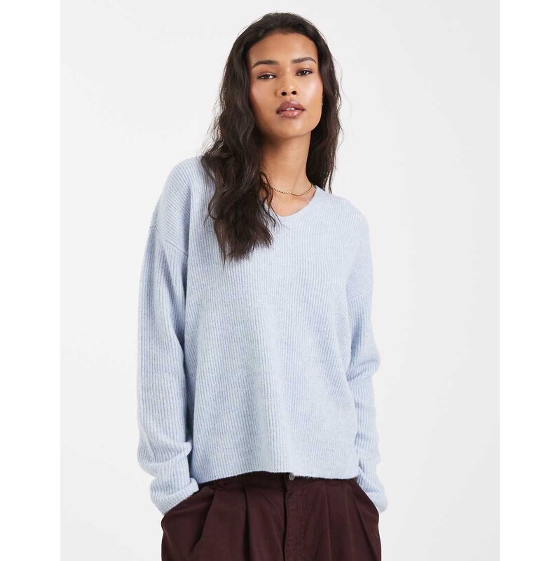 ONLY v neck slouchy jumper in light blue 115518060