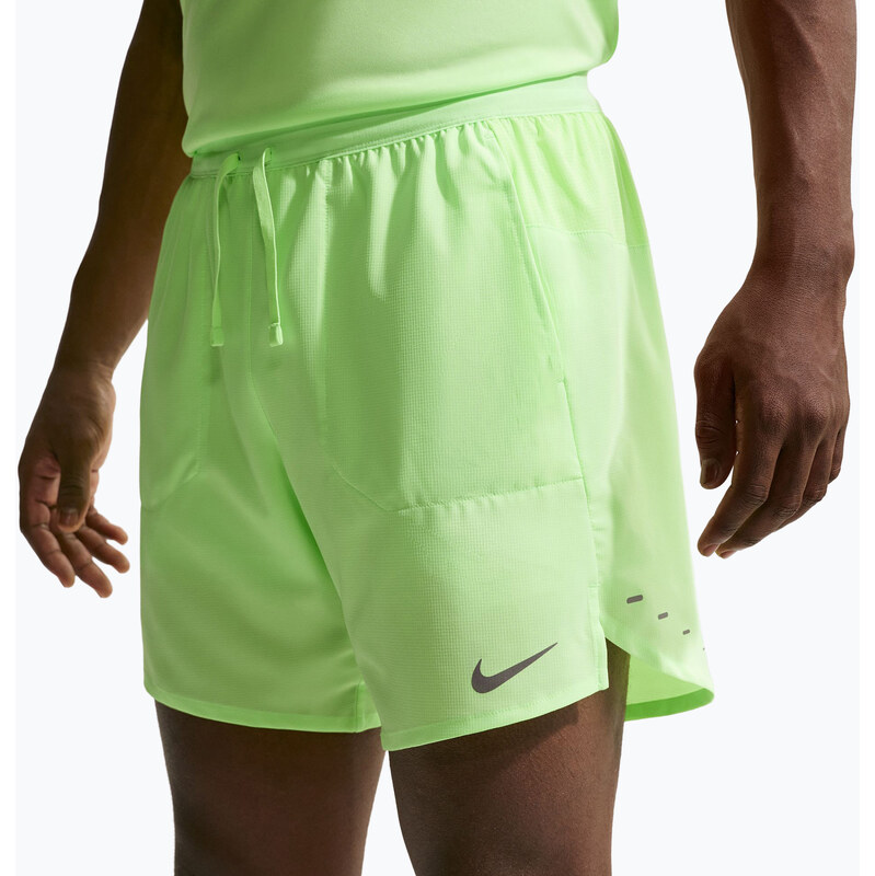 Pánské běžecké šortky Nike Stride Dri-Fit 2in1 7 lime blast