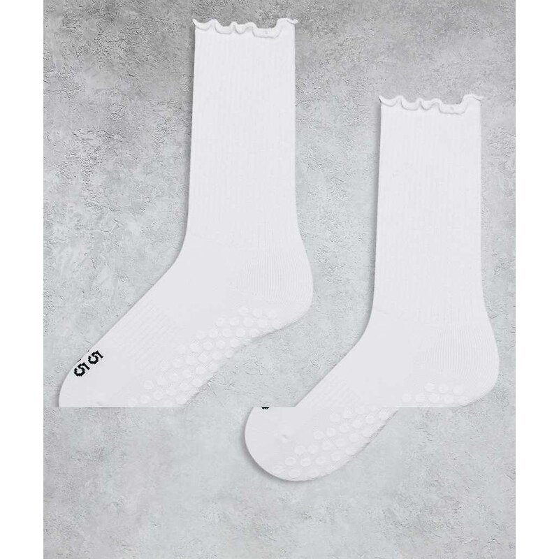 4505 2 pack non slip grip lettuce edge Pilates crew socks in white 112357584