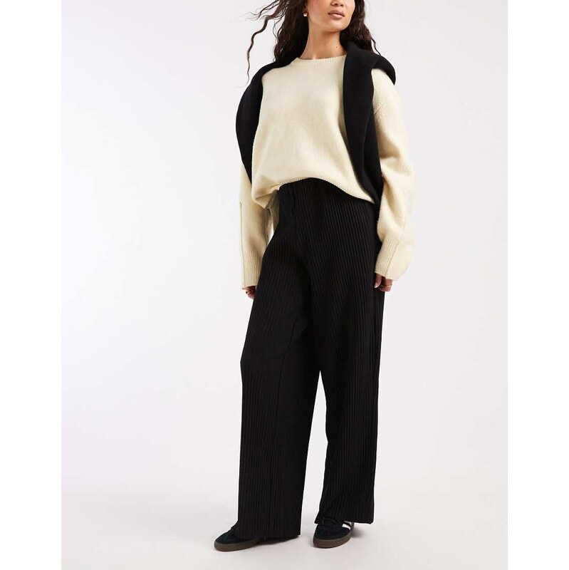 Vero Moda loose pull on plisse trousers in black