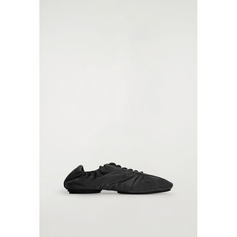 H&M - SEMIŠOVO-NYLONOVÉ BALETNÍ TENISKY - černá 112367330