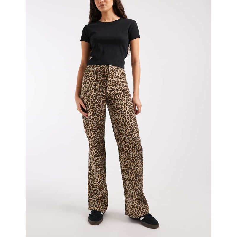 Vero Moda Tessa high waisted wide leg jeans in leopard print