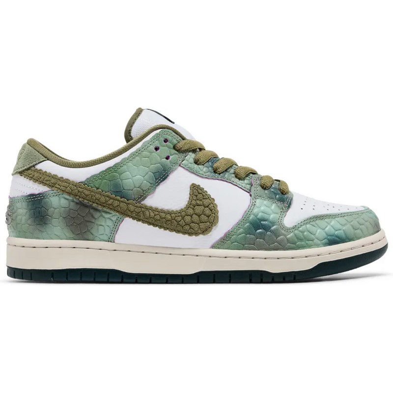 Nike Dunk SB Low Alexis Sablone Chameleon