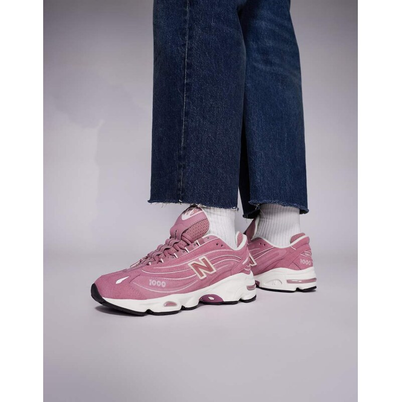 New Balance M1000 unisex trainers in rose pink