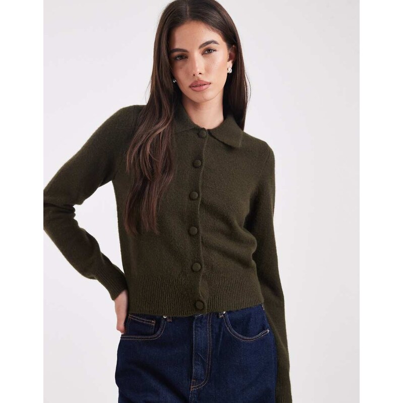 New Look collared cardigan in khaki-Green