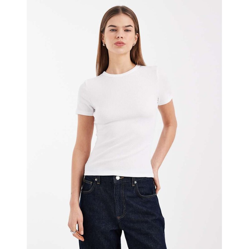 ONLY fitted ribbed top in white 115518042