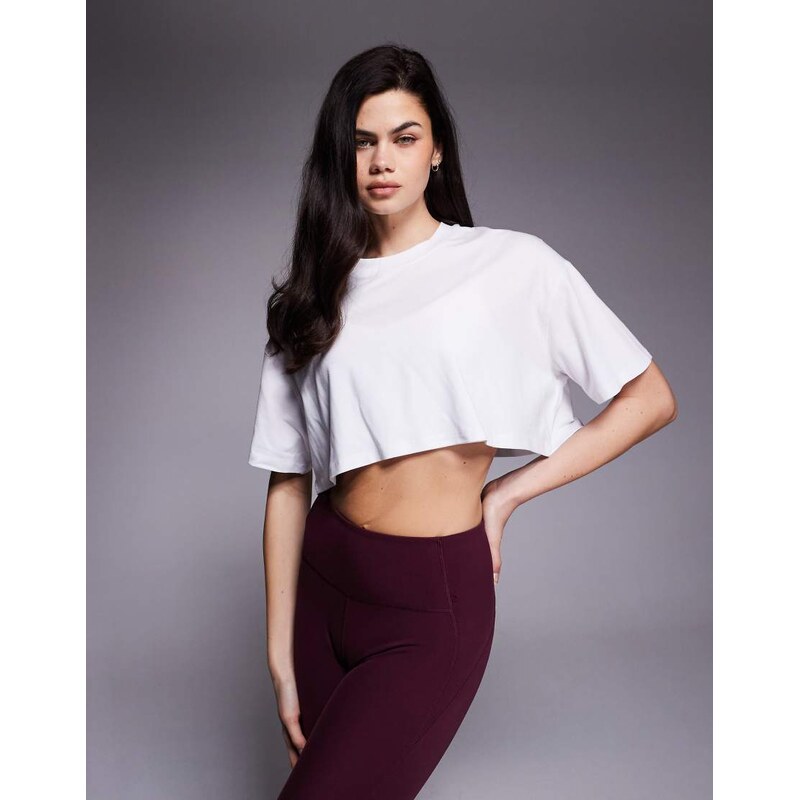 4505 modal blend ultra soft cropped performance t-shirt in white 112893460