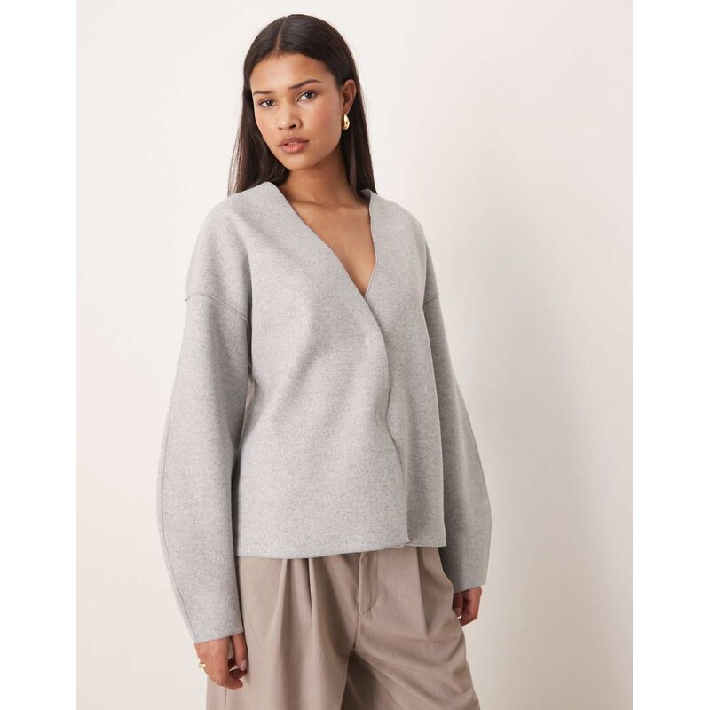 Vila clean cropped lightweight jacket in light grey melange