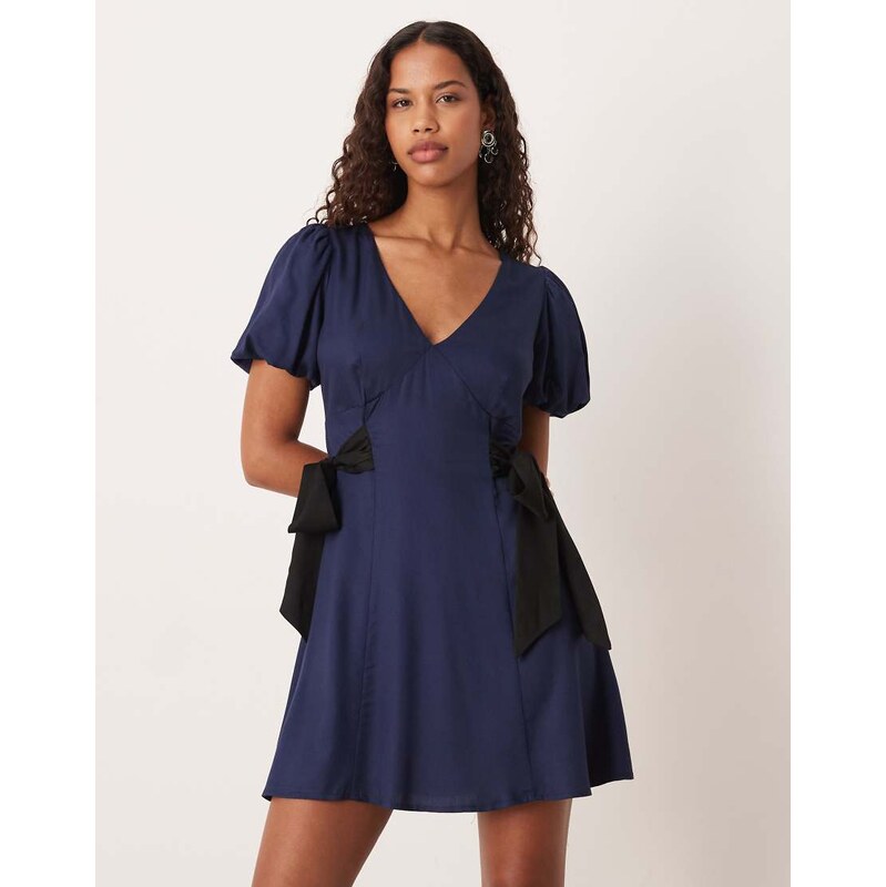 Nobodys Child Remi v neck puff sleeve bow side mini dress in