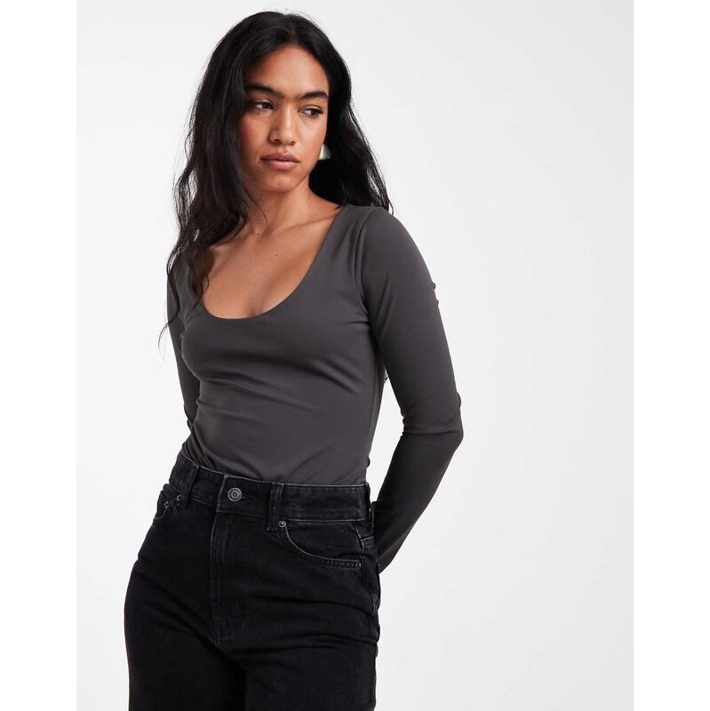 ASOS DESIGN Sculpting scoop neck long sleeve bodysuit in
