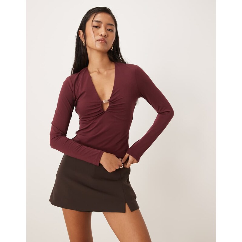 Abercrombie & Fitch bra free v neck long sleeve hardware top in plum 112547320