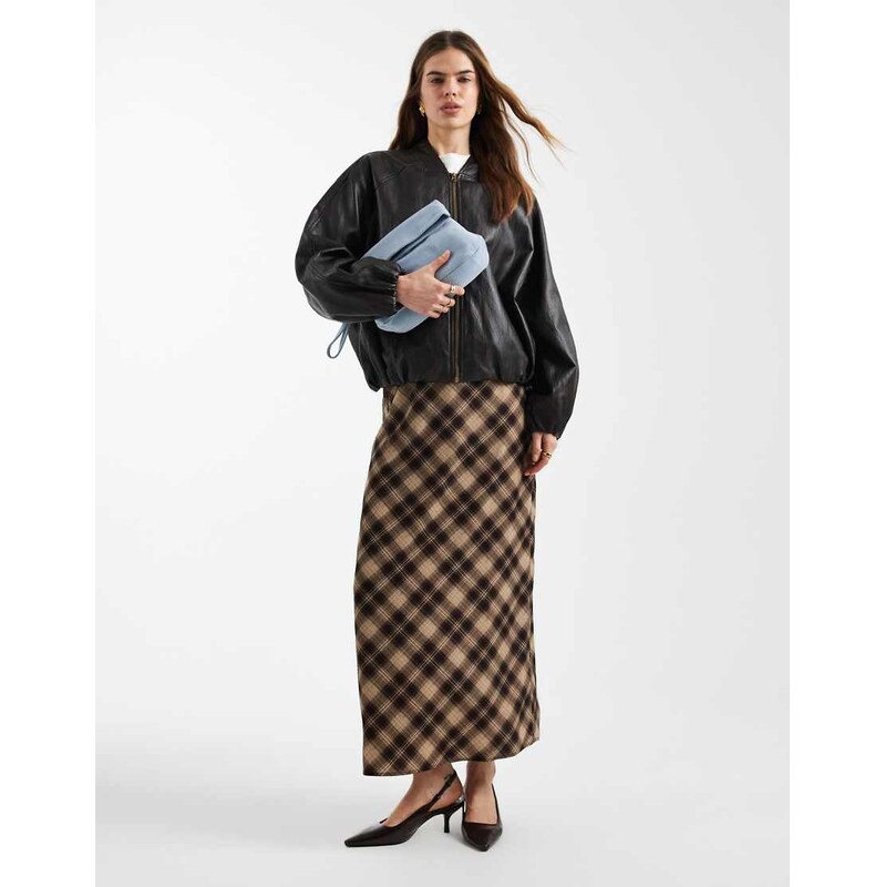 4th & Reckless exclusive crepe column maxi skirt in brown check-Purple 112818617