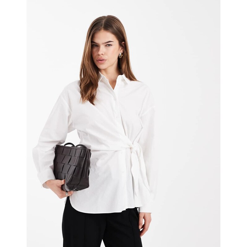 New Look poplin tie side shirt in white
