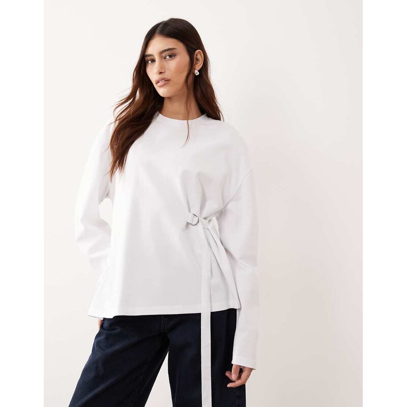 ARRANGE side buckle long sleeve tee in white 112581090