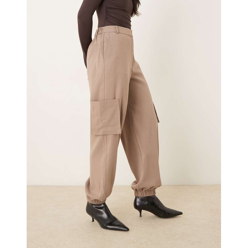 ASOS DESIGN tailored straight leg trousers with cuff and utility pocket detail in taupe-Brown