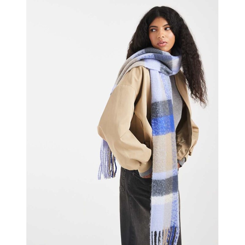 Pieces super soft tassel scarf in lavender check-Purple 112818583