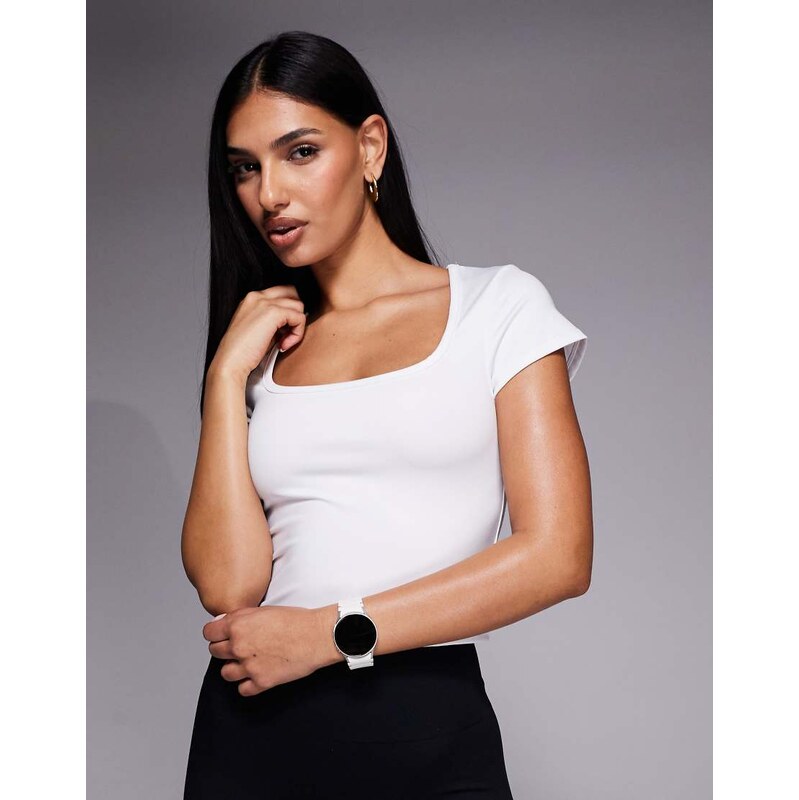 4505 active square cap sleeve top in white