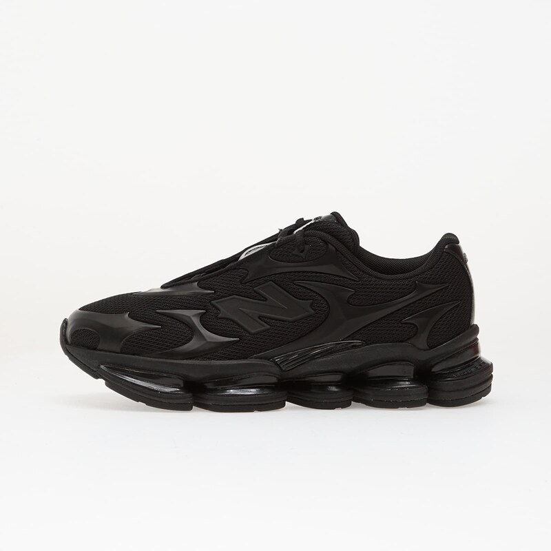 New Balance 2000 Black
