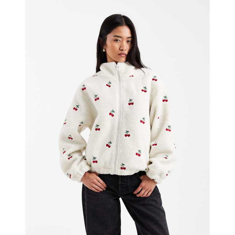 ONLY cherry embroidery borg fleece in white