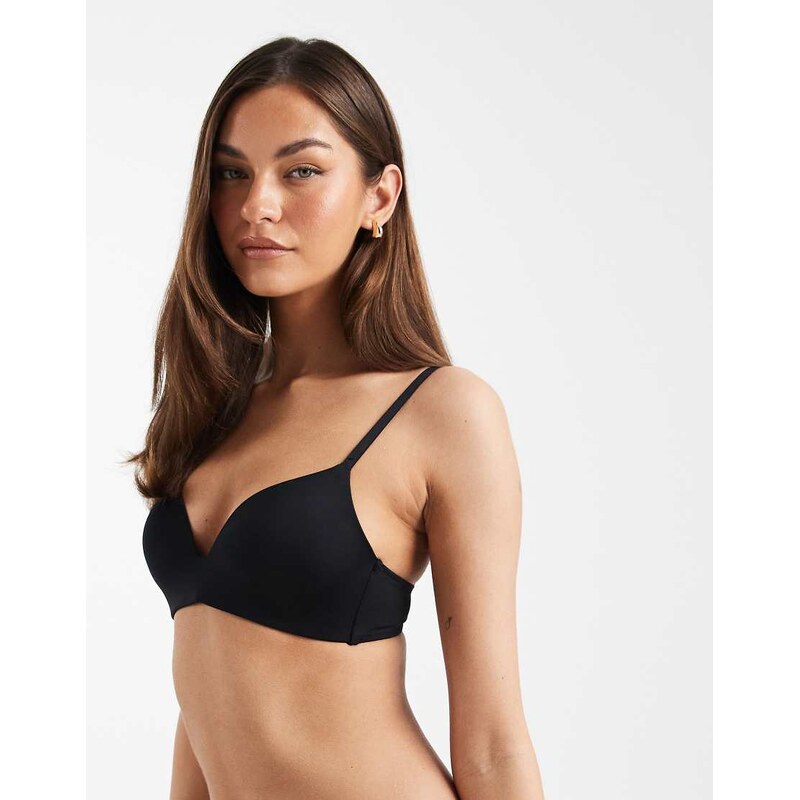 ONLY moulded bra in black