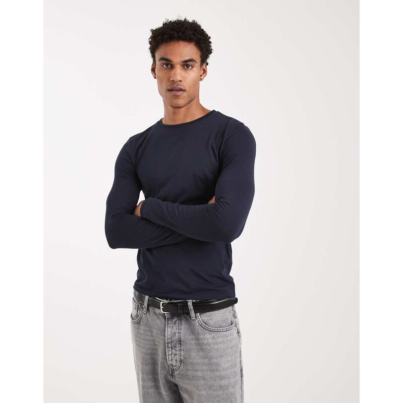 ASOS DESIGN Essentials muscle fit long sleeve t-shirt in navy