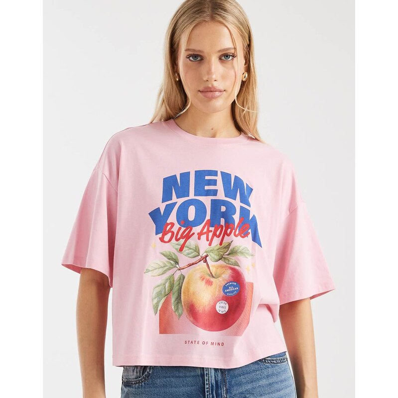 ONLY boxy t-shirt with apple print in pink