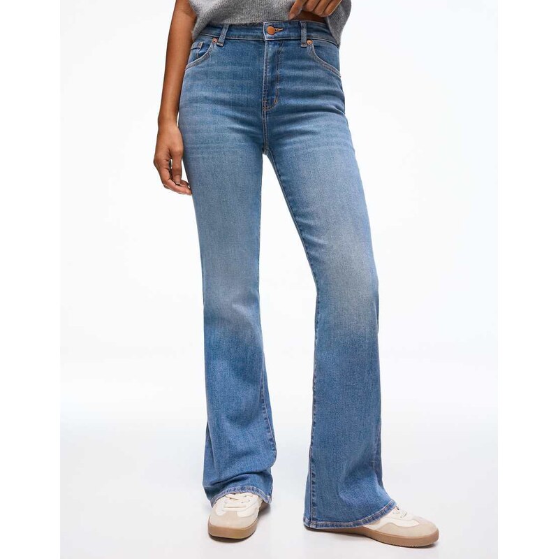Bershka Flared jeans in mid blue