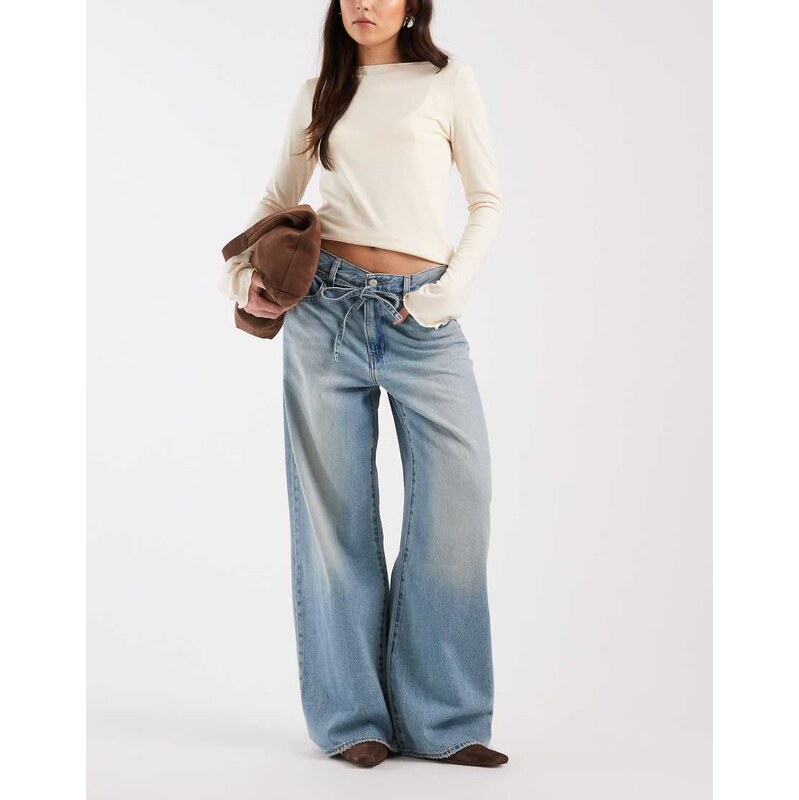 Levis XL straight loose jeans in light wash-Blue