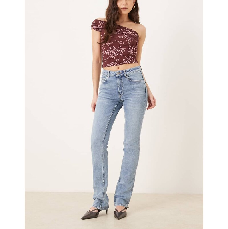 ASOS DESIGN slim fit pencil jean in midwash-Blue