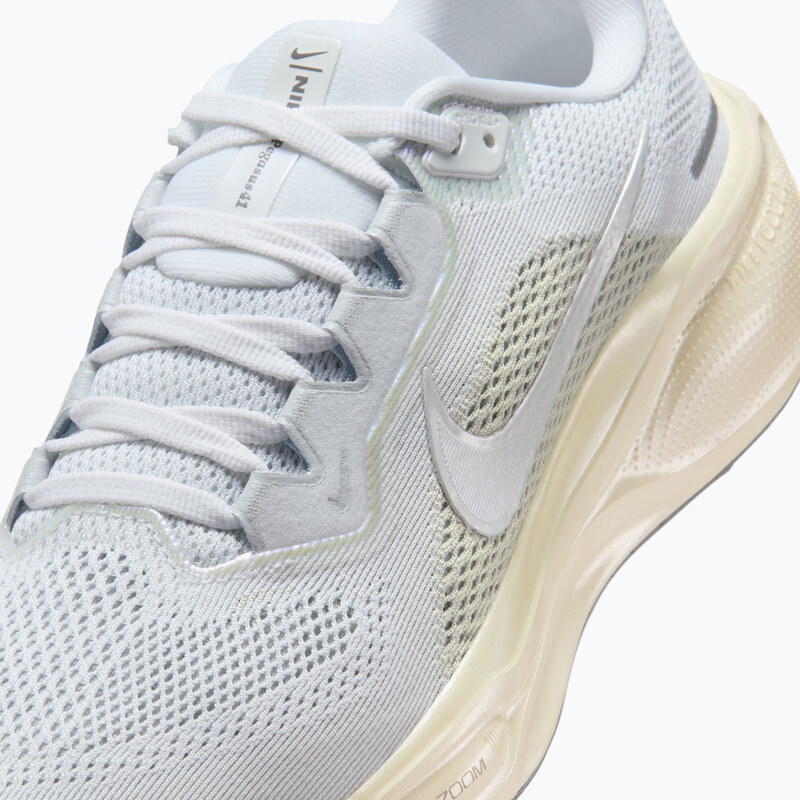 Dámské běžecké boty Nike Pegasus 41 ESS white/chalk/sea glass/white