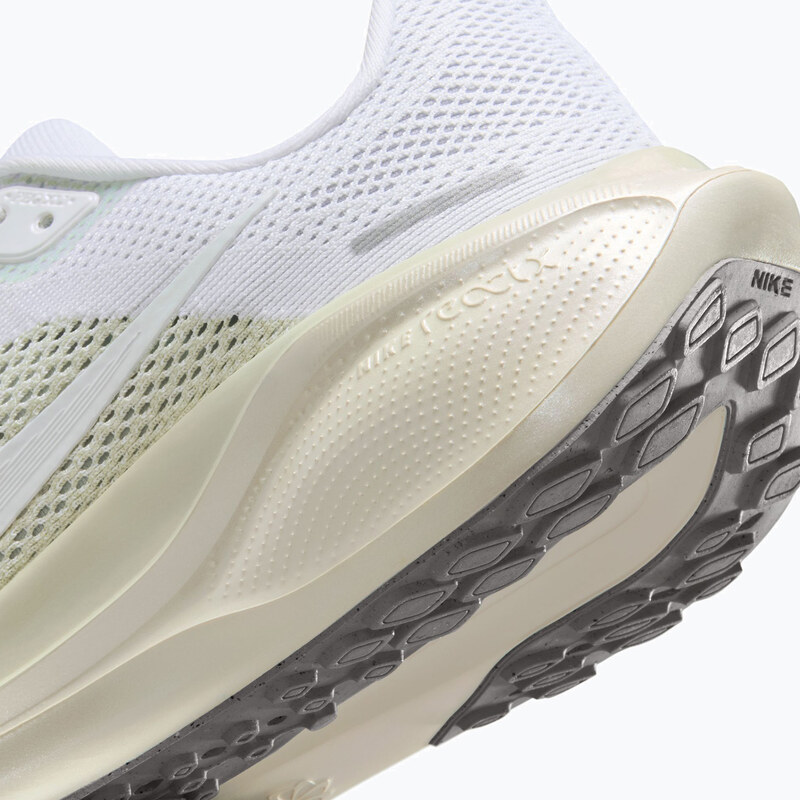 Dámské běžecké boty Nike Pegasus 41 ESS white/chalk/sea glass/white