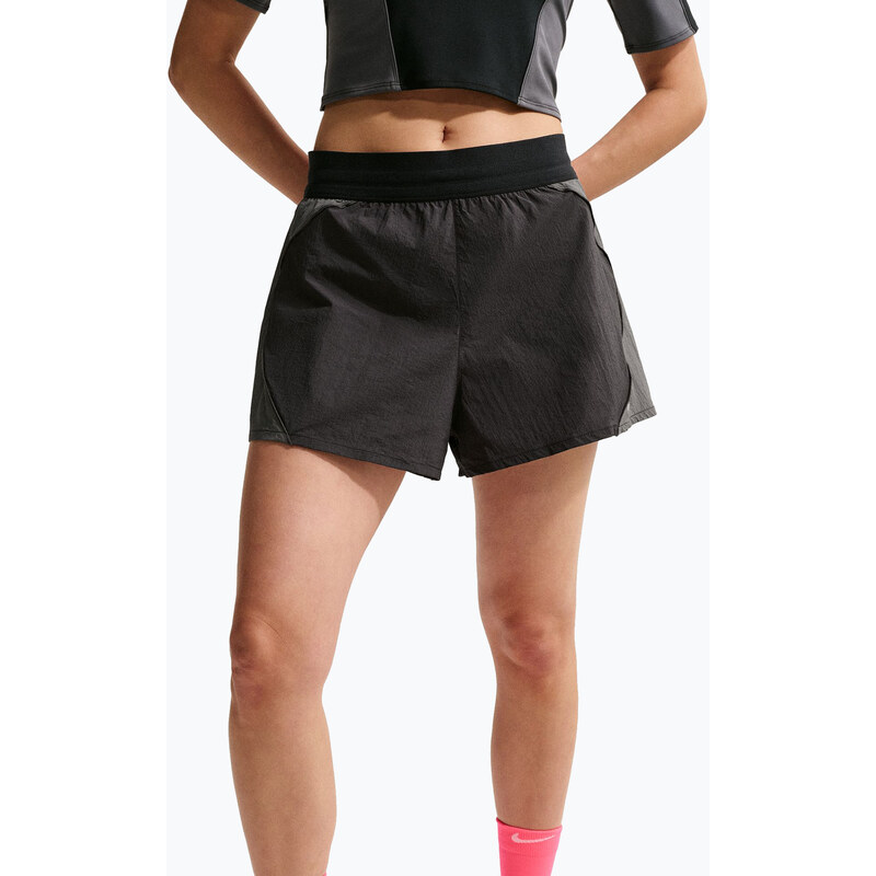 Dámské šortky Nike Swift UV Repel High-Waisted black/iron grey