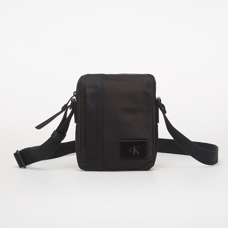 Taška Calvin Klein Canvas Mix Reporter Black Universal