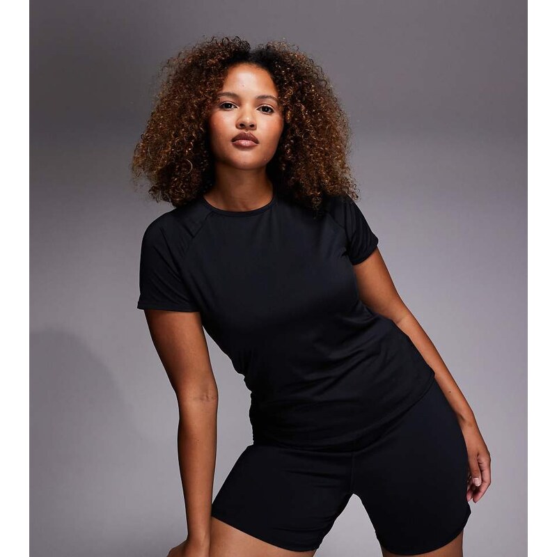 4505 Curve Icon active quick dry slim fit t-shirt in black