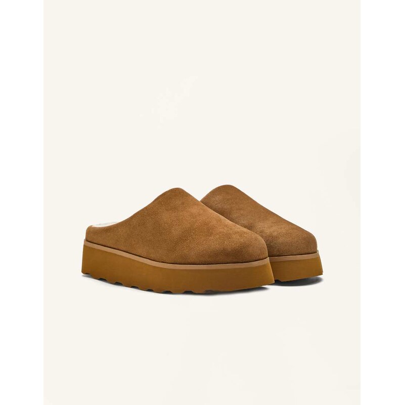 OYSHO Faux-fur split-leather mules in brown