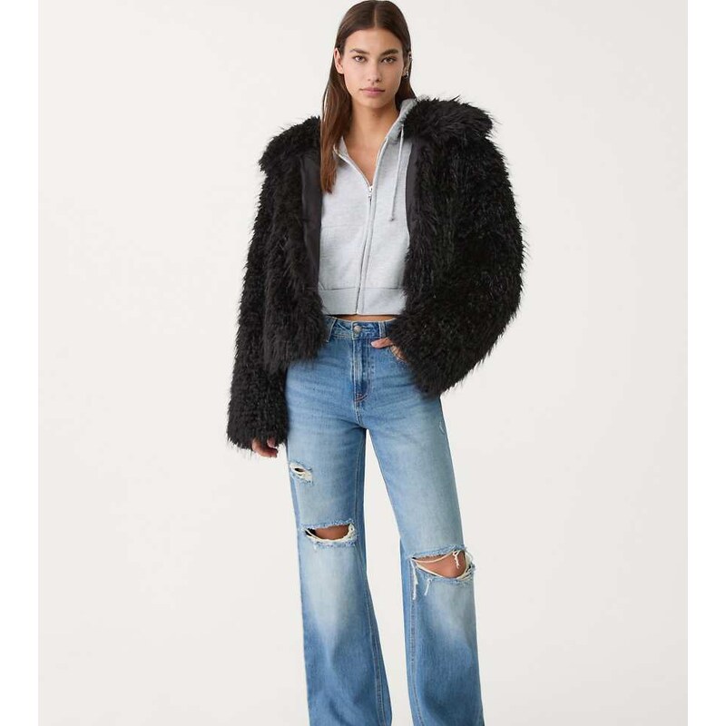 Stradivarius D92 petite straight wide-leg jeans in medium light blue 112778598