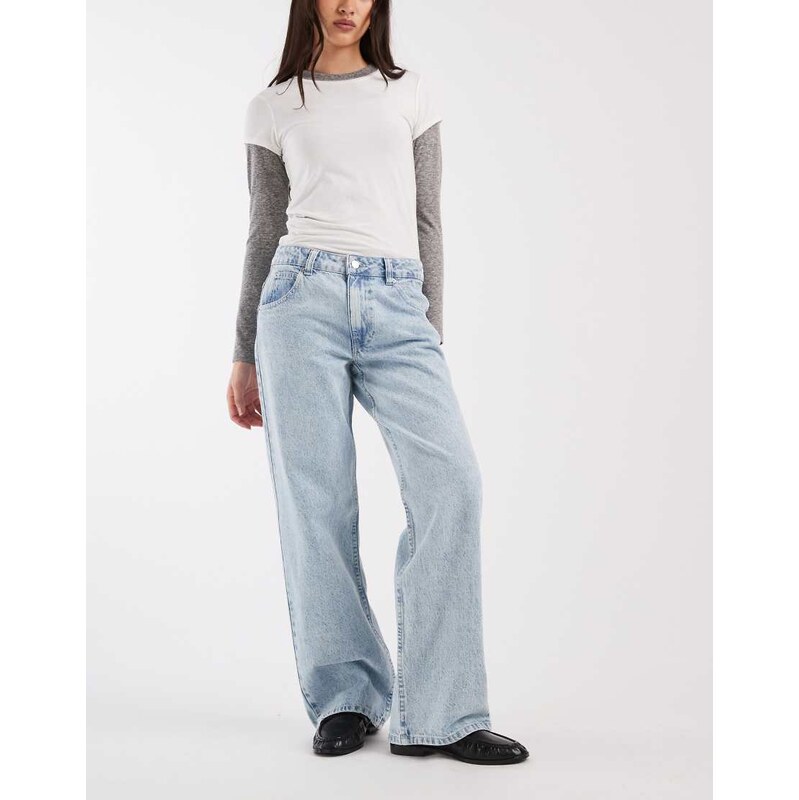 ASOS DESIGN low rise baggy jean in acid wash-Blue