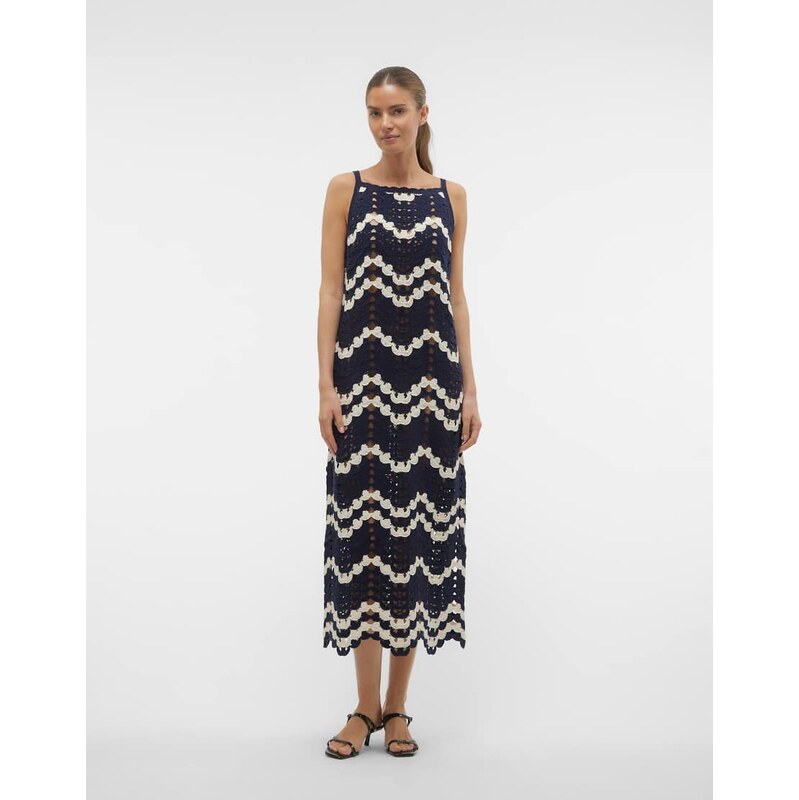 Vero Moda Knitted dress in navy