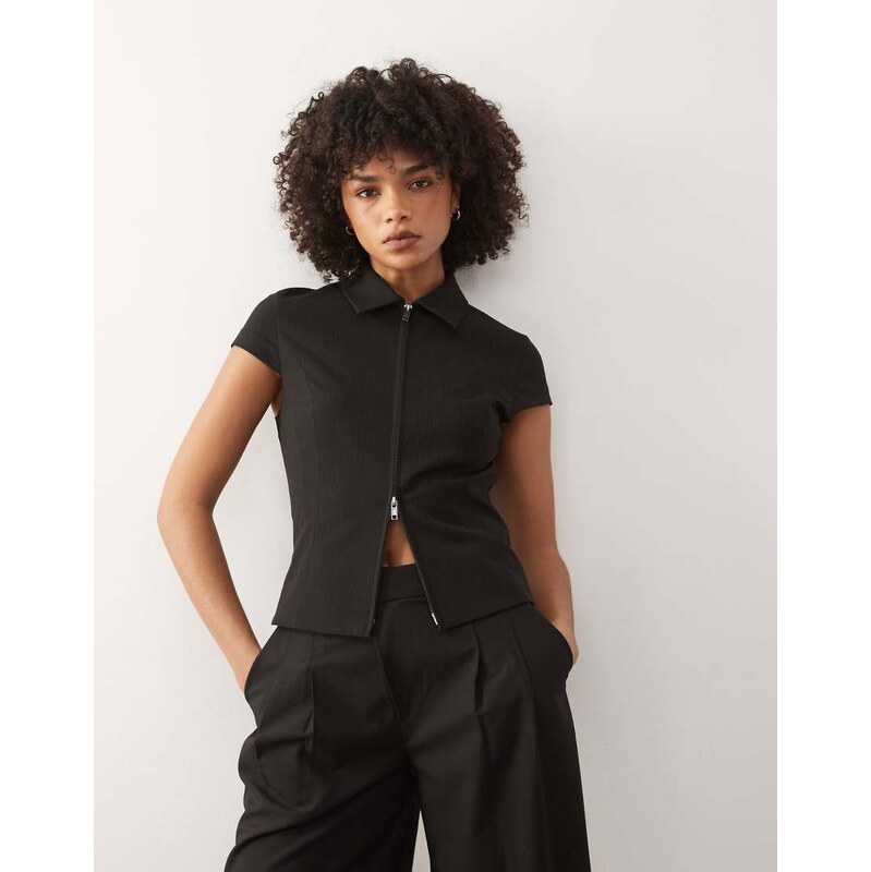 Weekday zip through top with cap sleeves in black pinstripe 112794059