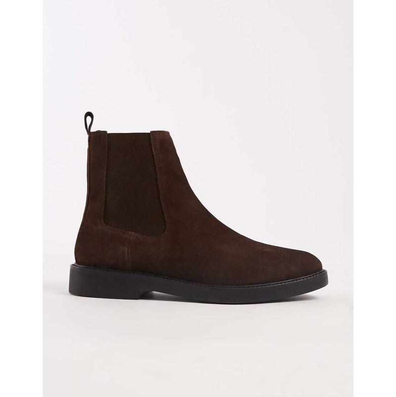 ASOS DESIGN chelsea boots in brown suede