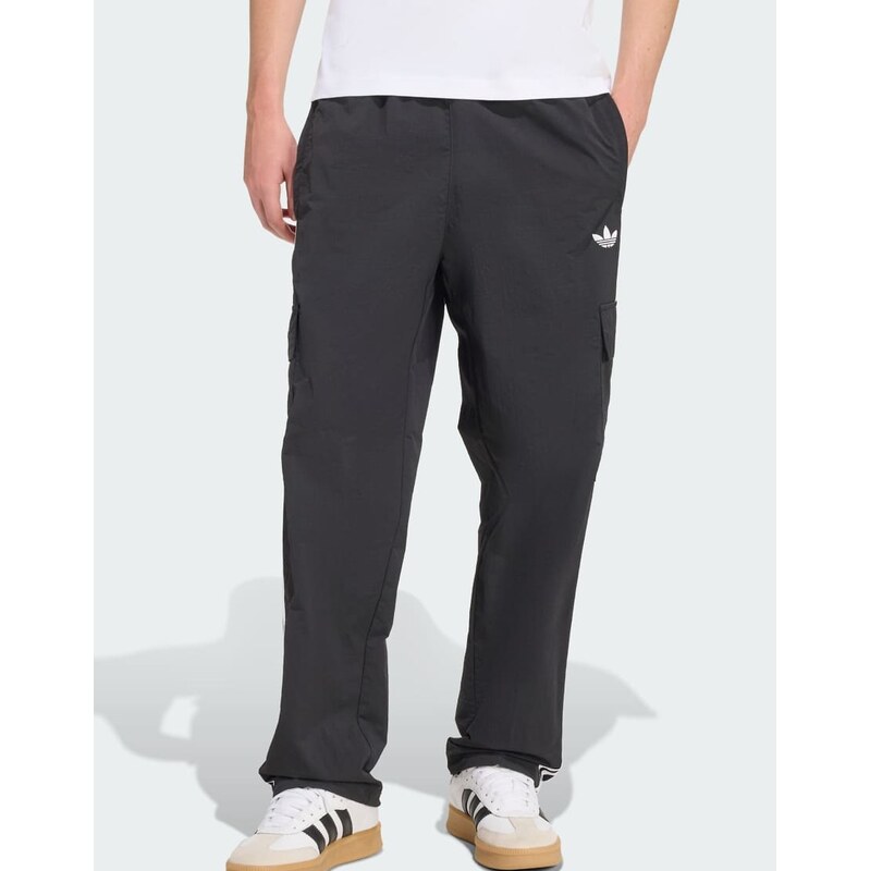 adidas Originals Adicolor classics 3-stripes cargo pants in black 115505683