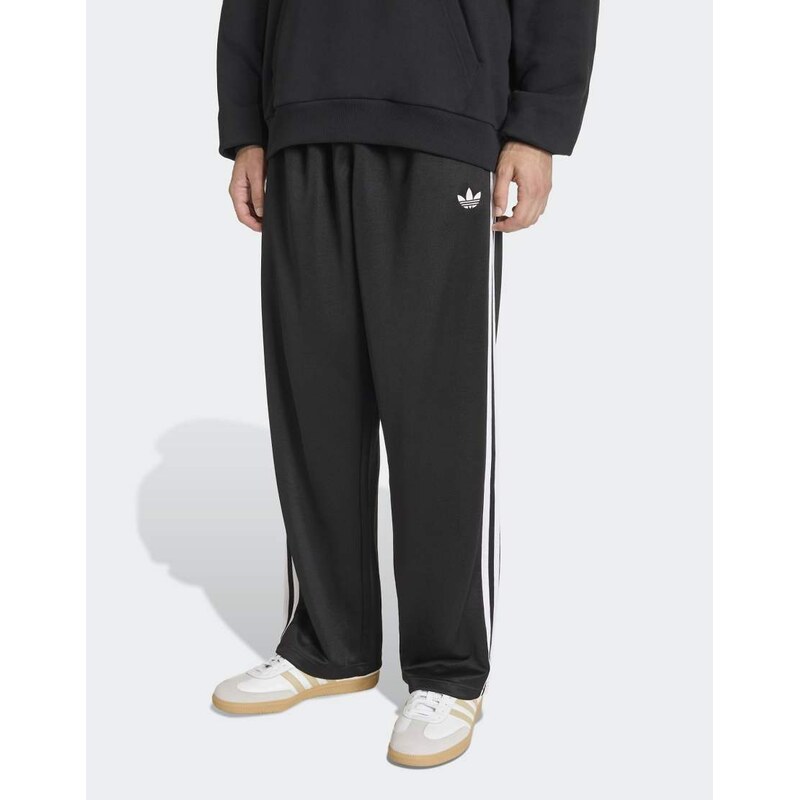 adidas Originals Adicolor loose trackpants in black / white 115500032