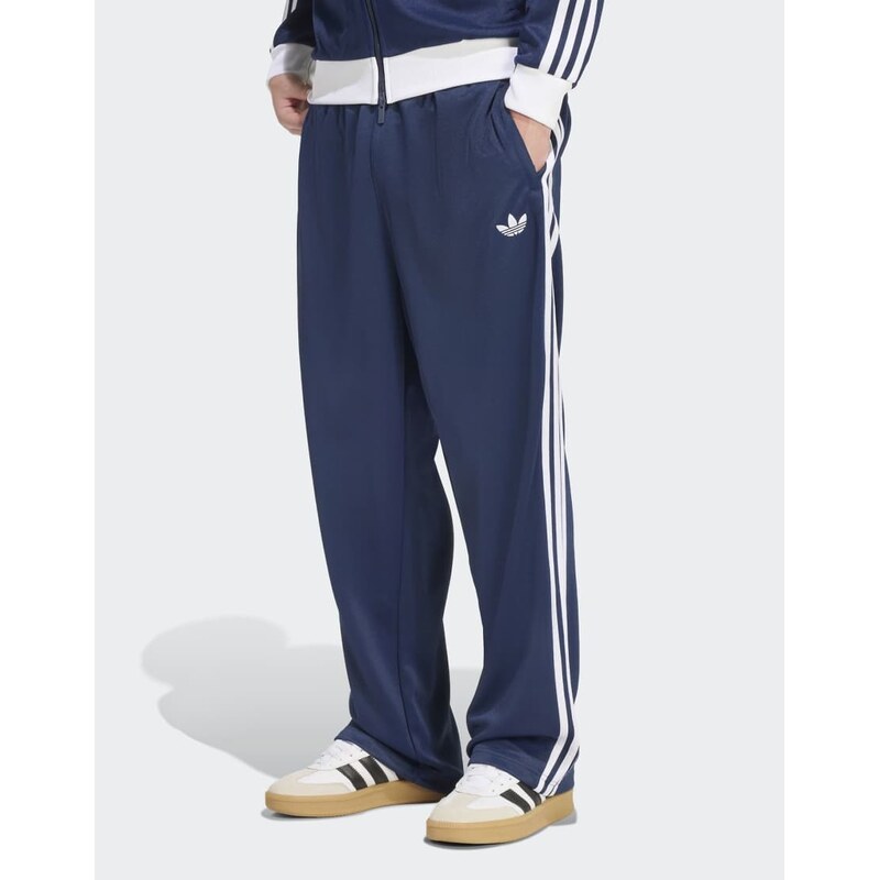 adidas Originals Adicolor loose trackpants in night indigo / white 115500067