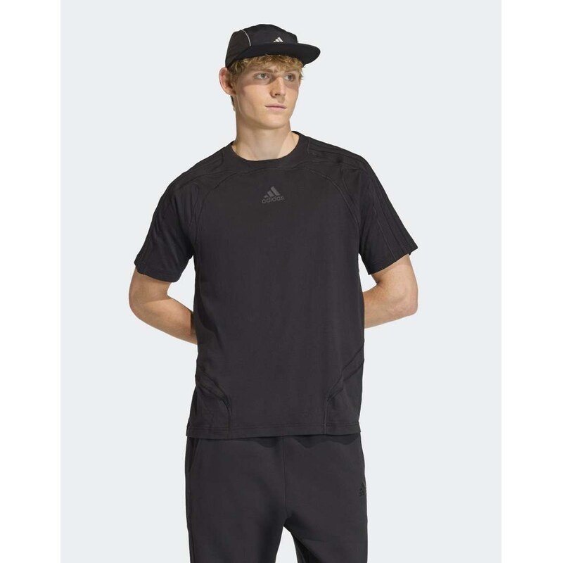adidas Originals Cutline regular tee in black