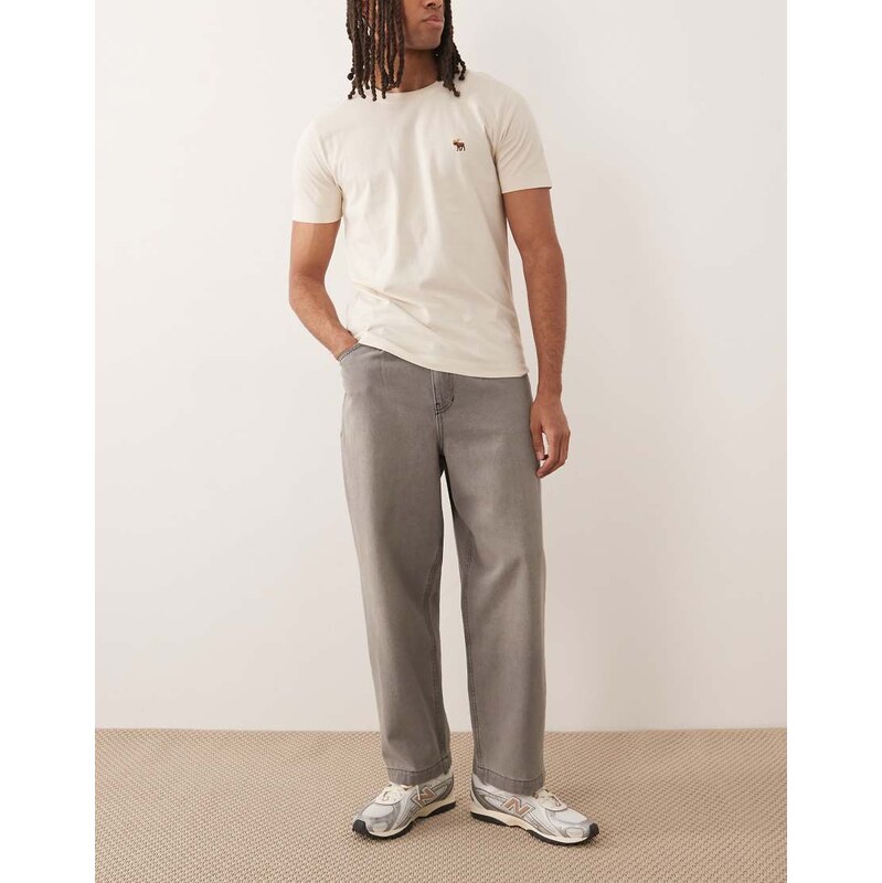 ASOS DESIGN relaxed tapered jeans in washed grey