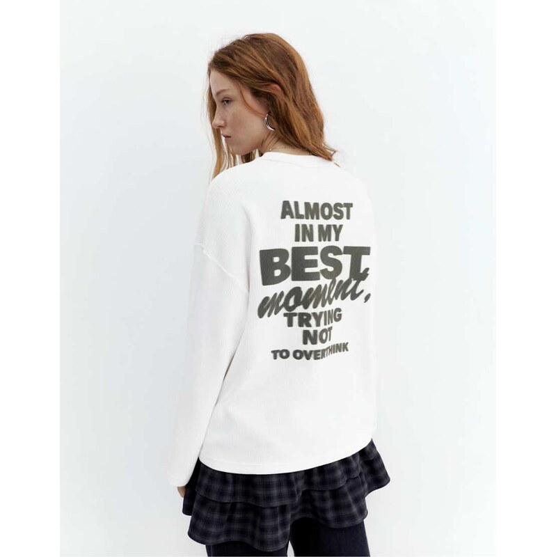 Pull&Bear Long sleeve effort t-shirt in ice-White 112818747